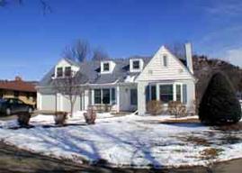 204 N Losey Blvd., La Crosse, WI 54601