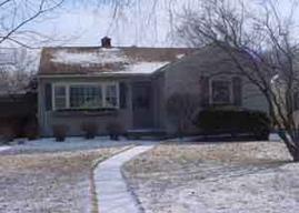 4298 Raymir Cir., Wauwatosa, WI 53222