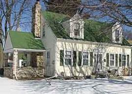 1812 Summit, Waukesha, WI 53188