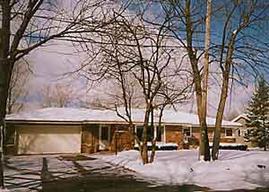 4675 S 112th St., Greenfield, WI 53228