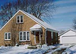 7920 Eagle St, Wauwatosa, WI 53213