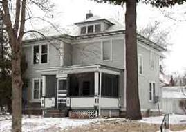 1427 Kane St, La Crosse, WI 54601