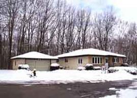 3440 Patzke Ln., Caledonia, WI 53405