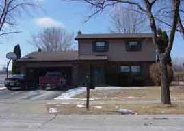 7637 S Logan Av, Oak Creek, WI 53154