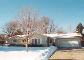 6314 W Glenbrook Rd., Brown Deer, WI 53223