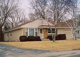 6150 N Alberta Ln., Glendale, WI 53217