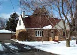 7405 S Pennsylvania Ave, Oak Creek, WI 53154