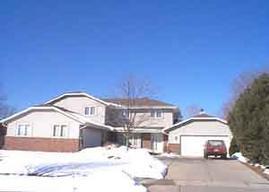 2012 Mount Vernon Dr #2014, Waukesha, WI 53186