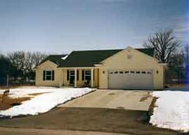 3917 Wildlife Ct., Hartford, WI 53086