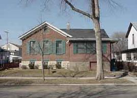 1233 Redfield, La Crosse, WI 54601