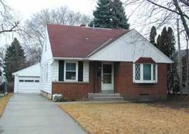 516 N Pleasant View St., Wauwatosa, WI 53226