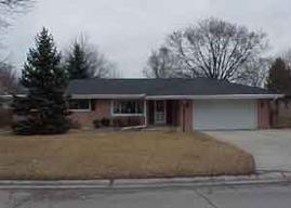 7570 S Mission Dr., Franklin, WI 53132
