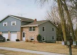 1222 N 9th Ave, West Bend, WI 53090