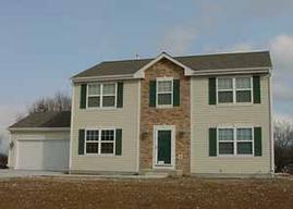 W154N6318 Marvel Dr, Menomonee Falls, WI 53051