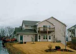 6258 S Creekside Dr. #7, Cudahy, WI 53110