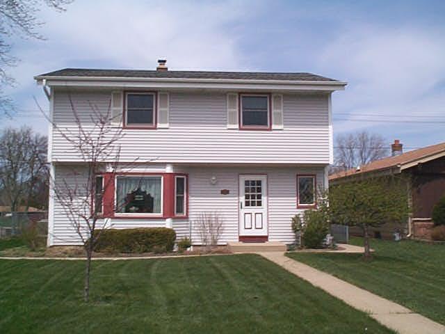 9332 W Cold Spring Rd., Greenfield, WI 53228