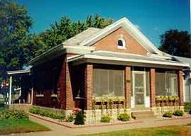 1317 Farnam St, La Crosse, WI 54601