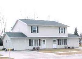 643 Holly Ct., Hartford, WI 53027