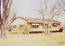 7118 W Chapman Ave., Greenfield, WI 53220