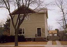 2017 E Nock, Milwaukee, WI 53207