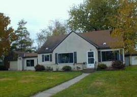 2234 Coulee Dr., La Crosse, WI 54601