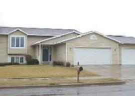 1323 East Ave., Onalaska, WI 54650