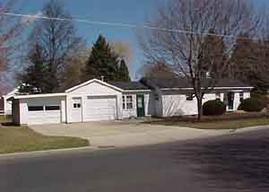 603 Phoenix St., Delavan, WI 53115