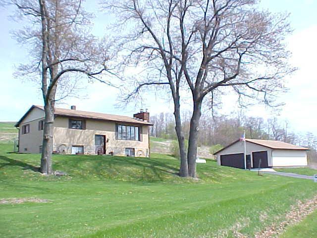 N7009 County Rd D, Holmen, WI 54636