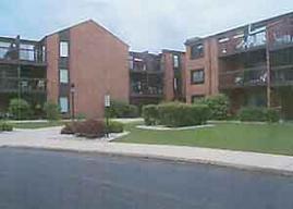 6100 W Stonehedge Dr. #C-346, Greenfield, WI 53220