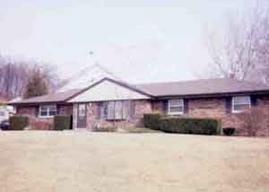 221 Highview Dr., Slinger, WI 53086