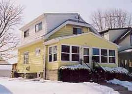 2207 S 78th St, West Allis, WI 53219