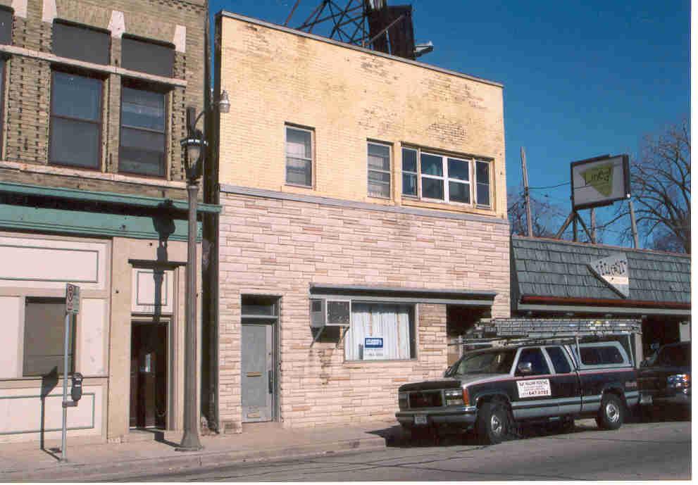 2320 S Kinnickinnic, Milwaukee, WI 53207