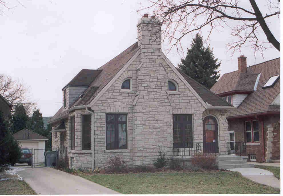 2925 N 73rd, Milwaukee, WI 53210