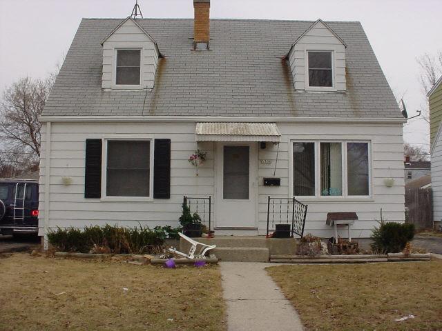 5306 N 61st St, Milwaukee, WI 53218
