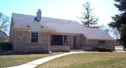 7535 Grand Pkwy., Wauwatosa, WI 53213