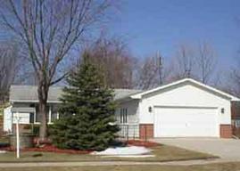 1711 Mayflower, New Holstein, WI 53061