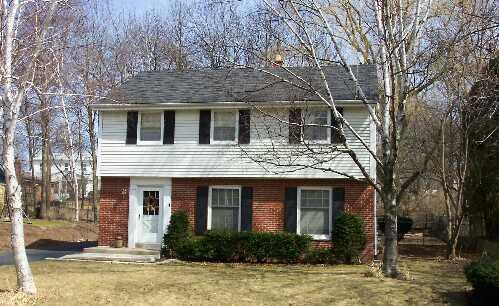 8140 N Mohawk Rd., Fox Point, WI 53217