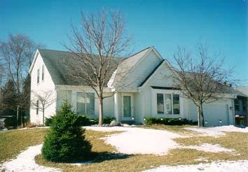 1260 River Park Cir., Mukwonago, WI 53149