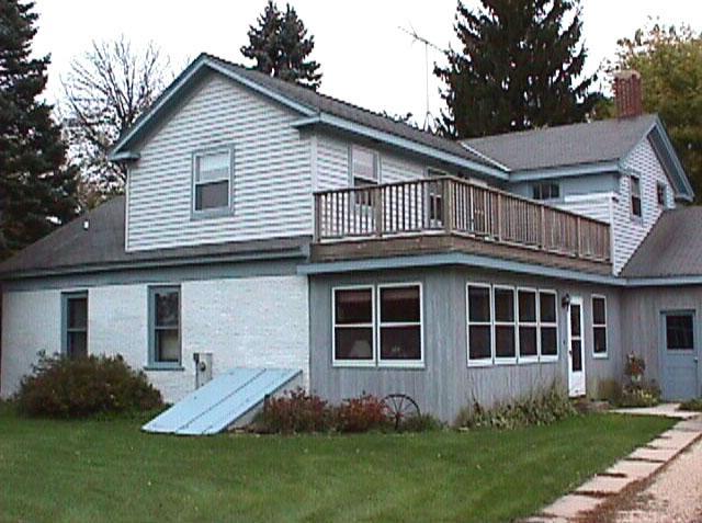 39488 W Lang Rd., Oconomowoc, WI 53066