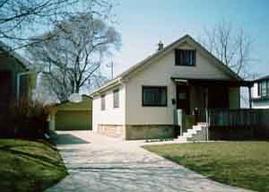 649 S 94th, West Allis, WI 53214