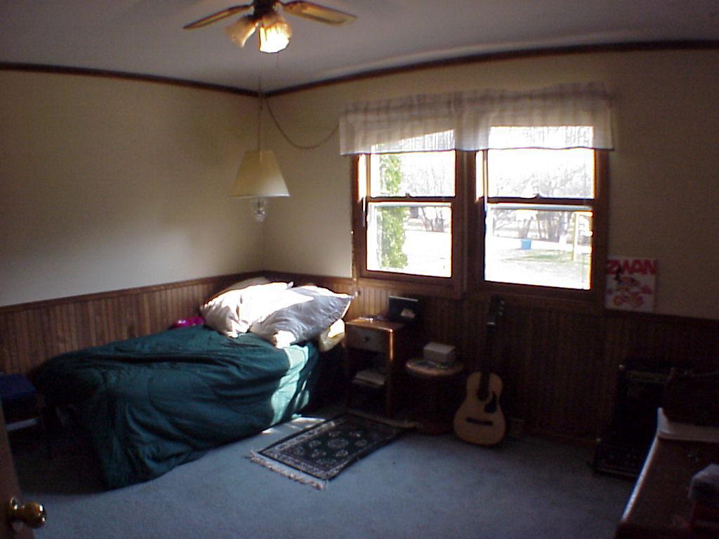 132 Glenwood Rd., Delavan, WI 53115