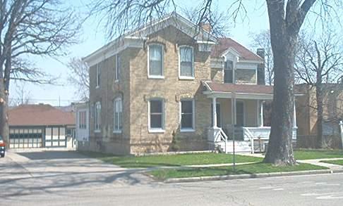 140 Lewis St., Burlington, WI 53105