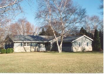 404 Douglas, Cedarburg, WI 53012