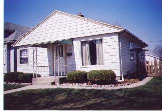 6130 W Locust, Milwaukee, WI 53210