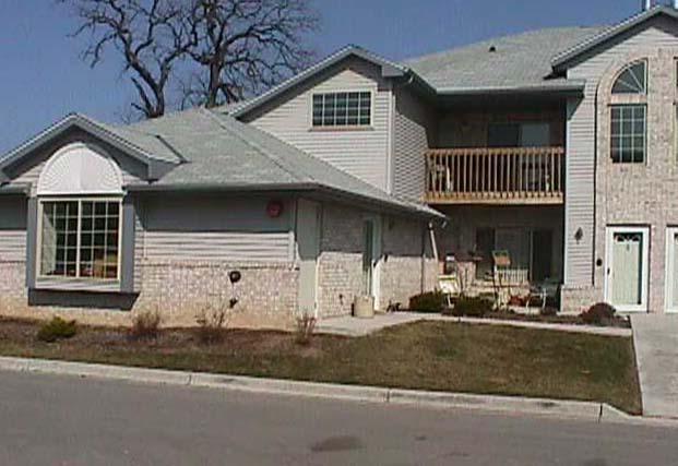9420 W Loomis #5, Franklin, WI 53132