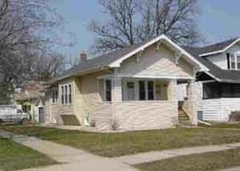 2020 73rd St, Kenosha, WI 53143