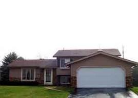 4815 Conlaine Dr, Caledonia, WI 53402