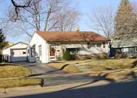 950 Blackstone, Waukesha, WI 53186