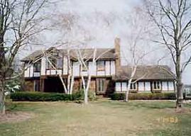 2820 Cambridge, Brookfield, WI 53045