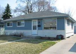 3270 S 99th St, Milwaukee, WI 53227